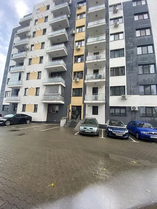 Cozy Studio 10 Min Away From Th Center Of The City Bucareste Apartamento
